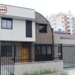 Sobrado com 3 dormitórios à venda, 166 m² por R$ 897.500,00 - Bacacheri - Curitiba/PR