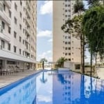 Apartamento em Condomínio Clube Life Residence com Suíte