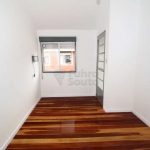 Apartamento com 2 dormitórios no Village Center I