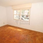 Apartamento Espaçoso de 3 Dormitórios, 1 Suíte, com Área de Churrasco e Garagem!