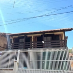 Casa para Venda em Balneário Piçarras, Centro, 3 dormitórios, 1 suíte, 3 banheiros, 2 vagas