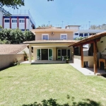 Casa tipo para venda com 3 quartos, sendo 3 suítes, 320m²