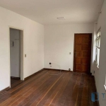 Kitnet com 1 quarto/sala, 34 m² - venda por R$ 150.000 ou aluguel por R$ 1.061/mês - São Mateus - Juiz de Fora/MG