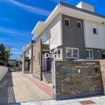 Linda casa para venda em Santo Antonio de Lisboa