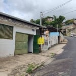 Casa de 3 quartos, e garagem para 2 carros, com documentação Ok. - No Jardim Natal.