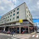 Oportunidade! Apartamento de 2 quartos, no coração do centro de Juiz de Fora, Rua São Sebastião, próximo ao Shopping Santa Cruz - Por apenas 190 mil.