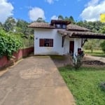 Maravilhosa Granja, com excelente localização, com terreno totalmente plano de 2.500m², e casa Duplex de 1 quarto, no Bairro Novo Horizonte.