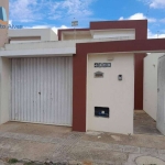 Casa com 3 dormitórios para alugar, 71 m² por R$ 1.327/mês - Felícia - Vitória da Conquista/BA