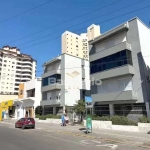 Apartamento de 02 dormitórios na principal Avenida do Centro de Tramandaí