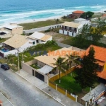 Casa de 3 suítes beira mar à venda na Praia do Foguete em Cabo Frio/RJ por R$1.500.000,00