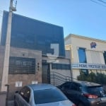 Excelente Prédio Comercial a venda Vila Itapura com estacionamento na frente