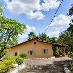 Chácara a venda no Santo Antonio, Boituva - SP, possui 3 quartos, sala, cozinha, área gourmet e banheiro.