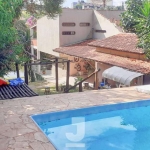 Casa em Condomínio - à venda por 1.500.000,00 - 4 quartos - Jardim Santa Helena, - Bragança Paulista.