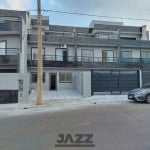 Sobrado a venda no Residencial Vitiello, Boituva - SP., possui 2 quartos, sala, cozinha, 3 banheiros, lavanderia e 2 vagas na garagem.