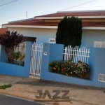 Casa a venda no Residencial Cattai, Cerquilho – SP, possui 3 quartos, sala, cozinha, banheiro, edícula e garagem para 3 carros