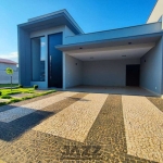 Casa de alto padrão com 165m², 3 quartos, sendo 1 suíte, 3 banheiros e 4 vagas de garagem, no Condomínio Park Unimep Taquaral