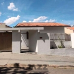 Casa a venda no Forte Ville, Cerquilho, SP. possui 3 quartos, sendo 1 suíte, sala, cozinha, banheiro, área de serviço e 5 vagas na garagem.