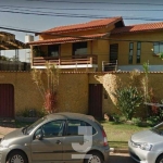 Sobrado excelente localização, ideal para fins comerciais, bem arborizada rica em detalhes no jardim, bairro Jardim América, Paulínia/SP