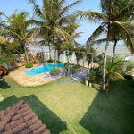 Viva a Experiência Pé na Areia: Duas Casas Rústicas na Praia de Santa Mônica, Guarapari-ES, com a S