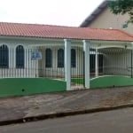 VENDA | Casa, com 3 dormitórios em Zona 05, Maringá