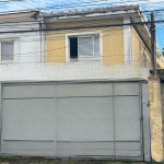 Sobrado à venda | 350 m² | 3 dormitórios | 2 vagas na Parada Inglesa!