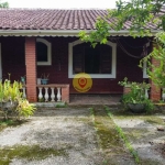 Oportunidade Imperdível! Casa para Reforma a Apenas 1km da Praia