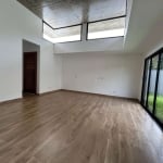 CASA TÉRREA DE 180 M² COM 3 SUÍTES NO CONDOMÍNIO VILLA VERDE NO JARDIM GRAMADÃO EM JUNDIAÍ - SP