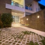 Casa com 2 dormitórios à venda, 101 m² por R$ 600.000 - Granja dos Cavaleiros - Macaé/RJ