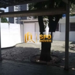 Sobrado de 250 metros para locação COMERCIAL no Jardim Marajoara  numa travessa da  Rua Sócrates.