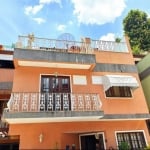 Casa triplex, 03 quartos, piscina com hidro, sauna  e varanda gourmet na Freguesia - Jacarepaguá - RJ.