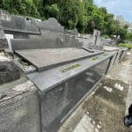 VENDO JAZIGO PERPÉTUO NO CIMITÉRIO SÃO JOÃO BATISTA - RIO DE JANEIRO RJ