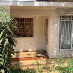 Casa com 4 dormitórios, 365 m² - venda por R$ 850.000,00 ou aluguel por R$ 6.150,00/mês - Centro - Carapicuíba/SP