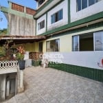 Vende-se Casa 7 dorms Parque Prainha São Vicente