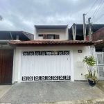 Casa com 3 quartos à venda na Rua Galdino Antônio Barbosa, 107, Cidade Jardim, Mogi das Cruzes