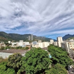 Apartamento a Venda - Rua Conde de Bonfim - Colado Tijuca Tênis Clube, Próximo ao Shopping Tijuca - 3 quartos sendo 1 suíte, banheiro social, dependência completa, 1 vaga de garagem