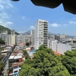 Vendo apartamento rua Itacuruça, varanda e 4 quartos e 2 vagas