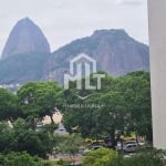 Studio localizado na Praia de Botafogo, próximo ao Novo Hotel e Botafogo Praia Shopping.