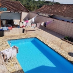 LINDA CASA COM PISCINA, TERRENO ENORME, ESPAÇO GOURMET COM CHURRASQUEIRA