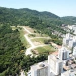 Terreno à venda na Rua Deoscoro Peres, 3, Itacorubi, Florianópolis