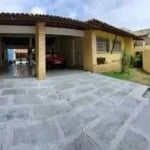 Casa com 3 quartos à venda na Rua Antônio Barateiro Sobrinho, 306, Lagoa Nova, Natal