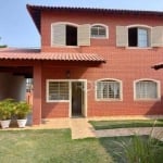 Sobrado com 3 dormitórios à venda, 181 m² por R$ 760.000,00 - Brasília - Londrina/PR