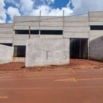 Barracão com doca próximo à Tiradentes