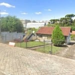 ÓTIMA CASA!!! 03 QTOS., 480m² DE ÁREA TOTAL, BEM LOCALIZADO