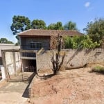 CASA COM AMPLO TERRENO!!! 420m² ÁREA TOTAL, PRÓX. HAVAN COLOMBO