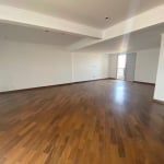 Duplex de 250 m², bem localizado na Vila Paulicéia próximo aos Metrô Parada inglesa e Jd. São paulo.