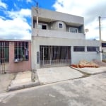 SOBRADO EM TERRENO INTEIRO, 8X20. COM SALA COMERCIAL.