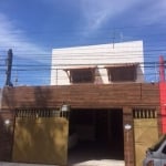 Excelente Casa Comercial/Lojas/Ponto Comercial, 02 Pavimentos, 02 Vagas, Santo Amaro