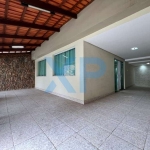 CASA RESIDENCIAL A VENDA NO BAIRRO SANTO ANTÔNIO EM DIVINÓPOLIS-MG