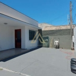 Linda Casa à Venda em Vila Caodáglio, Jundiaí-SP: 2 Quartos, 1 Sala, 1 Banheiro e 4 Vagas de Garagem!