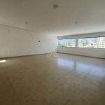 Salão Comercial para Locação em Jundiaí-SP, Bairro Bela Vista: 2 Salas, 1 Banheiro, 250m² de Área